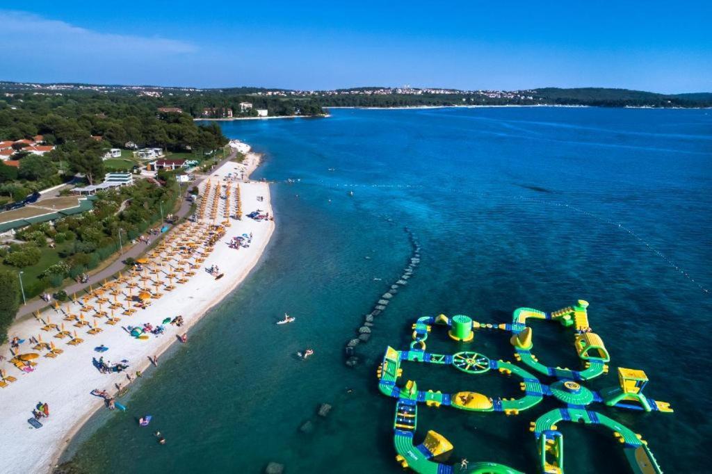 Deluxe Bluebay Oasis Apartamento *