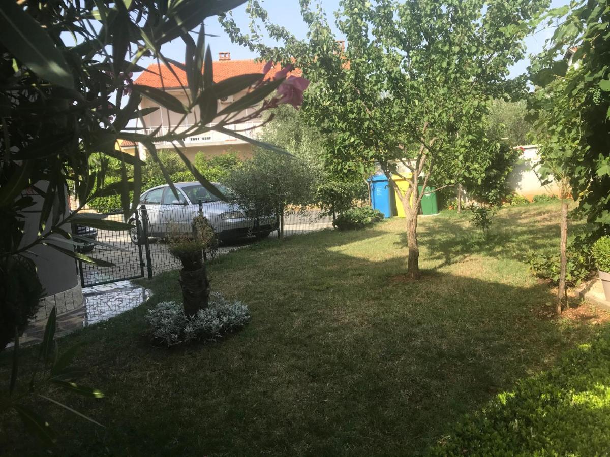 Deluxe Bluebay Oasis